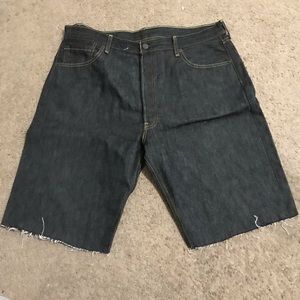 Black 501 Levi’s Cutoff Shorts
